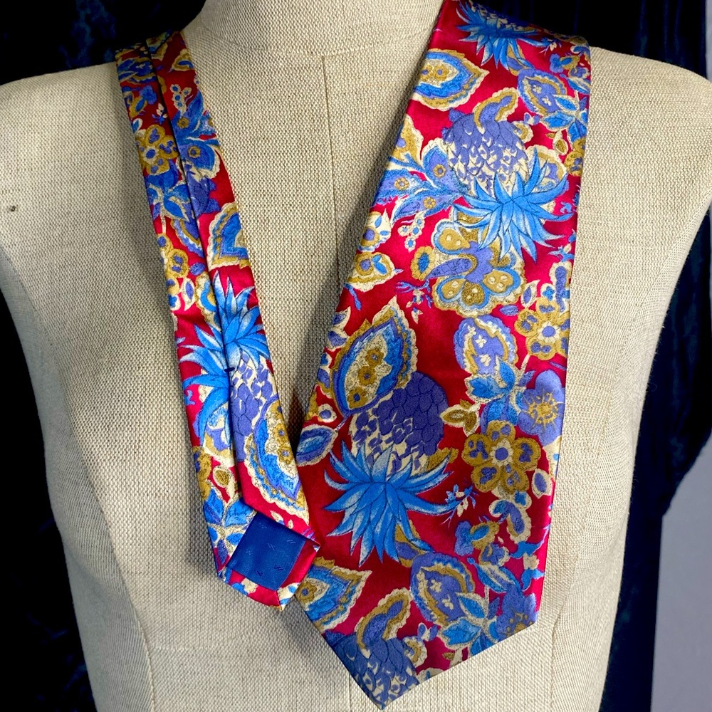 Neil Martin Italian Silk Necktie